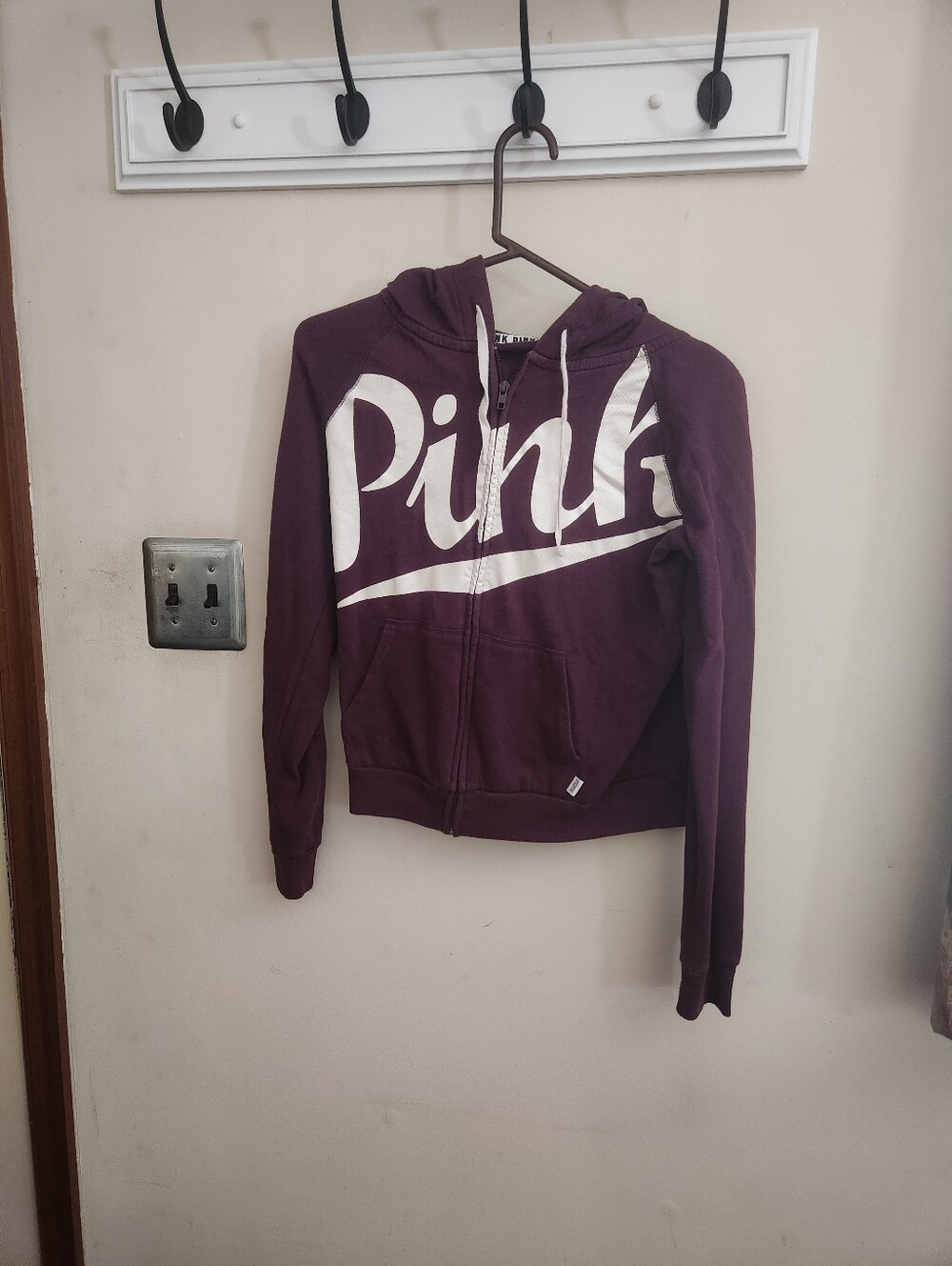 🎉 PINK Maroon Zip Up Jacket